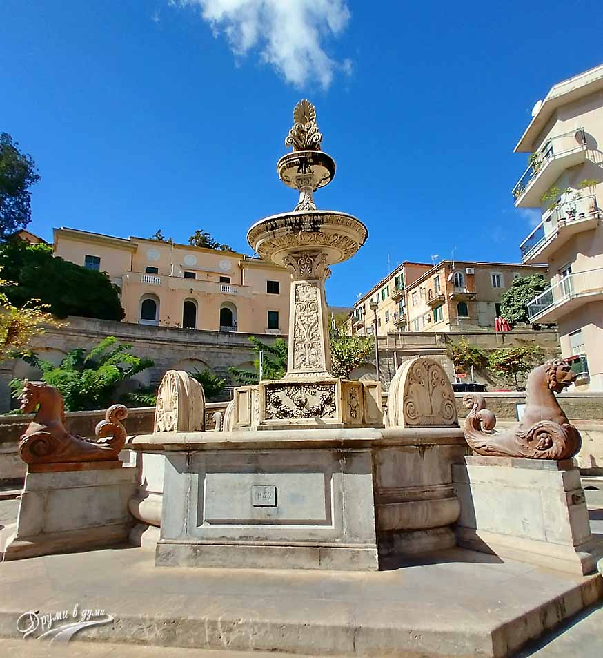 Falconieri fountain